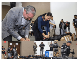 Con la participación de la presidenta del Consejo Nacional Electoral (CNE), Diana Atamaint, y del consejero José Cabrera Zurita, este martes 21 de octubre se inició oficialmente la distribución de los kits técnicos que se emplearán en el Referéndum y Consulta Popular 2025, previsto para el domingo 16 de noviembre.