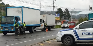 Las intervenciones policiales realizadas durante los últimos días en el distrito Colta–Guamote, provincia de Chimborazo, dejaron como resultado un vehículo recuperado, una persona aprehendida y varios controles de prevención ejecutados en distintos puntos de la zona.