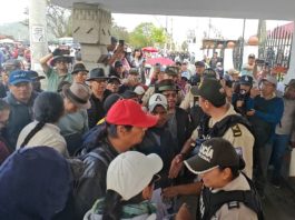 Este miércoles 15 de octubre de 2025, en Otavalo, provincia de Imbabura, se instaló una mesa de diálogo entre representantes del Gobierno de Ecuador y dirigentes indígenas, en el marco del paro nacional convocado por la Confederación de Nacionalidades Indígenas del Ecuador (Conaie).