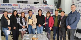 Este miércoles 29 de octubre de 2025 a partir de las 14H00 en la oficina matriz de Riobamba (Av. la Prensa y Antonio Banderas frente al terminal terrestre), el personal administrativo y comercial de la Empresa Riobambeña Automotores Latina Consorcio, realizó un emotivo evento, con la finalidad de celebrar el Quinto Aniversario de creación junto a las principales autoridades de la institución empresarial, medios de comunicación y ciudadanía en general.