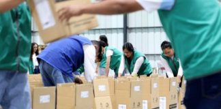 El Consejo Nacional Electoral (CNE) informó este 4 de noviembre que el avance en la integración de los paquetes electorales alcanza el 73,08%, a dos semanas del referéndum del 16 de noviembre.“El calendario electoral se ejecuta con puntualidad, pero sobre todo con transparencia, avanzando en una de las fases de más alto rigor técnico del proceso electoral”, señaló la presidenta del CNE, Diana Atamaint.