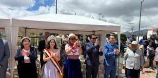 En la parroquia Calpi de Riobamba, se realizó el desfile cívico que conmemoró sus 450 años de fundación y 195 años de parroquialización. Autoridades locales, instituciones educativas, organizaciones comunitarias y habitantes participaron en el evento que rindió homenaje a esta tierra histórica.