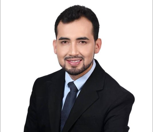 En sesión ordinaria del Concejo Municipal de San Miguel de Bolívar designó por unanimidad a José Patricio Valverde Verdezoto como Kauka Carnaval 2026, una de las máximas distinciones culturales del cantón. Esta distinción es un reconocimiento a su dedicación y compromiso con la preservación y promoción de las tradiciones y costumbres de San Miguel.