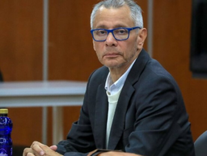 La Corte Interamericana de Derechos Humanos (Corte IDH) notificó al Estado ecuatoriano la adopción de medidas cautelares a favor del exvicepresidente Jorge Glas. Él está recluido en la cárcel de máxima seguridad La Roca, en Guayaquil.