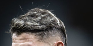 El presidente del “Ponchito”, no ocultó su molestia con el defensor uruguayo. “A ratos me da ira, les digo que a Bentaberry lo compro y lo dejo parado. Cuesta cien mil dólares la compra, y si quiero lo compro y lo dejo sin jugar los próximos tres años”, advirtió Chango.