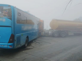 Un choque entre un bus interprovincial y un tanquero en el sector Panza Redonda, en el cantón Pallatanga, movilizó a unidades de emergencia tras una alerta registrada al 9-1-1, que reportó a varias personas heridas y daños de consideración en la vía principal, una de las más transitadas de Chimborazo. El siniestro ocurrió el 27 de noviembre.