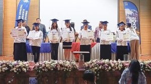 En un acto solemne desarrollado este viernes 28 de noviembre de 2025 en el auditorio de la Casa de la Provincia, se llevó a cabo la incorporación de los nuevos profesionales formados en Chimborazo, marcando un paso significativo en el fortalecimiento de las capacidades locales vinculadas al sector turístico y gastronómico.