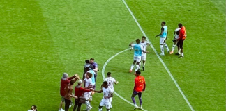 Mushuc Runa confirmó su continuidad en la primera categoría de la LigaPro Ecuabet para la próxima temporada, tras empatar 0-0 frente a Vinotinto en la última fecha del torneo. El resultado, aunque discreto en el marcador, fue suficiente para que el “Ponchito” alcanzara los puntos necesarios y mantuviera su lugar en la élite del fútbol nacional.