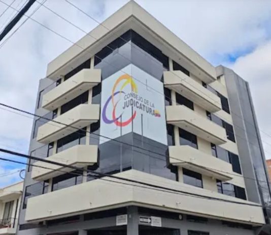 La Dirección Provincial del Consejo de la Judicatura (CJ) de Chimborazo invita a los profesionales de la provincia a participar en el proceso de acreditación como peritos judiciales y formar parte del Registro Oficial del Servicio Pericial, en las especialidades de Genética, Psiquiatría, Laboratorio Clínico y Síndico de Quiebras.