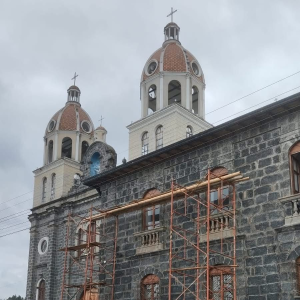 Los trabajos de restauración del Museo de Arte Religioso, ubicado junto al santuario Señor de la Caridad en la parroquia San Andrés, cantón Guano, están próximos a finalizar. Esta obra, que busca conservar el legado cultural y espiritual de la comunidad, presenta un avance del 90 %.