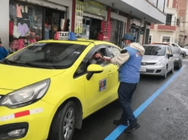 En una sesión marcada por desacuerdos y reclamos, el alcalde de Riobamba, John Vinueza, resolvió posponer el segundo debate de la ordenanza sustitutiva del Sistema de Estacionamiento Rotativo Ordenado y Tarifado (SEROT).