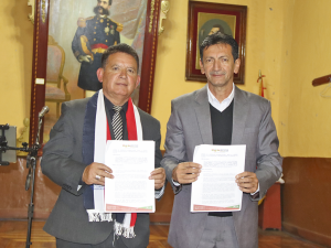 La Prefectura de Bolívar fue parte de una noche inolvidable de música, danza, arte y talento local, realizada en homenaje a los 116 años de vida institucional de la Sociedad Artística de Bolívar, una entidad emblemática que por más de un siglo ha contribuido a preservar la identidad cultural y el patrimonio inmaterial de la provincia.