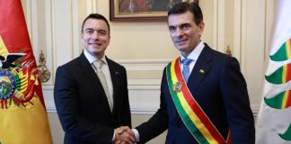 Presidente Daniel Noboa asistió a la posesión de Rodrigo Paz en Bolivia y refuerza lazos bilaterales El presidente Daniel Noboa Azín participó este sábado 8 de noviembre de 2025 en la ceremonia de posesión de Rodrigo Paz Pereira como nuevo presidente del Estado Plurinacional de Bolivia, acto oficial que marca el inicio de un nuevo periodo de gobierno de cinco años en ese país.