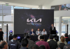 KIA, la gigante surcoreana que se ha posicionado como una de las marcas más influyentes del mercado ecuatoriano, inauguró su nuevo concesionario en Riobamba. Una inversión que reafirma el creciente peso económico de la ciudad y su rol estratégico en la Sierra central.