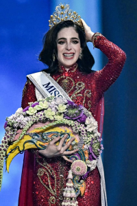 La noche del 20 de noviembre, se realizó el evento de Miss Universo 2025 en Bangkok, capital de Tailandia, donde se vivió una noche llena de expectativa, emociones y destacadas participaciones latinoamericanas.