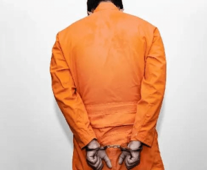 La Corte Provincial de Justicia de Chimborazo dictó 29 años y 4 meses de prisión a un hombre hallado culpable de violar a una adolescente en Guamote.