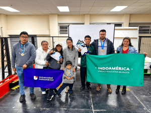 Orgullo y emoción envuelven a la comunidad de la Universidad y de la Unidad Educativa Indoamérica al celebrar el brillante desempeño de nuestros estudiantes en el RioTronic 2025, competencia nacional de robótica realizada en la Escuela Superior Politécnica de Chimborazo (ESPOCH), donde demostraron que la innovación y la excelencia son el motor de su formación.