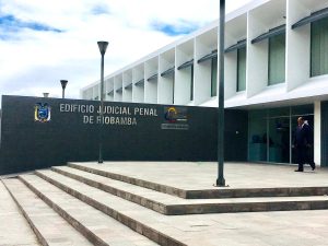 La Presidencia de la Corte Provincial de Justicia de Chimborazo, mediante providencia emitida a las 16h54, dispuso avanzar con el trámite del expediente No. 06100-2025-00001G, relacionado con una investigación por presunto delito de asociación ilícita.