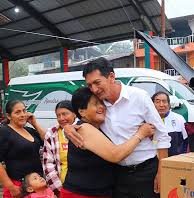 El Gobierno Autónomo Descentralizado Provincial de Bolívar, presidido por el prefecto Aníbal Coronel Monar, realizó la entrega oficial del adecentamiento de la cancha de uso múltiple en la comunidad Mulidiahuan, parroquia Salinas, en un acto que congregó a autoridades locales y habitantes del sector.