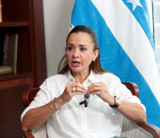 El 4 de diciembre de 2025, el buró político del movimiento Revolución Ciudadana emitió un pronunciamiento en el que hace un llamado claro: quienes ya no se sientan identificados con los principios del grupo deben desafiliarse voluntariamente. 