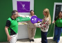 En un emotivo acto realizado en la ciudad de Quito, una familia en situación de vulnerabilidad recibió las llaves de su nueva vivienda, cumpliendo el sueño que tiene el 90% de los ecuatorianos.Esta entrega fue posible gracias a la alianza entre Kubiec y Proyecto Ana, iniciativa liderada por su fundadora, Lavinia Valbonesi.