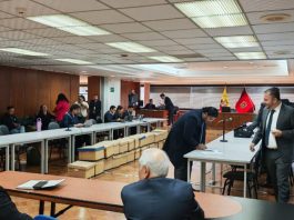 La mañana del lunes 8 de diciembre de 2025 marcó un hito judicial en Ecuador: la Corte Nacional de Justicia (CNJ) decidió llamar a juicio al expresidente Lenín Moreno, señalado como “autor directo” en el Caso Sinohydro, una trama de presunto cohecho que habría beneficiado a la empresa china Sinohydro Corporation con contratos estatales durante la construcción de la hidroeléctrica Coca Codo Sinclair.