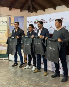 El Centro Agrícola de Riobamba presentó oficialmente el Programa de Lanzamiento del Torneo de Polo, un evento que destaca la historia viva de la ciudad y la vocación deportiva que ha caracterizado a sus instituciones a lo largo del tiempo. La iniciativa busca reforzar el compromiso con la preservación de las tradiciones que forman parte del patrimonio cultural local.