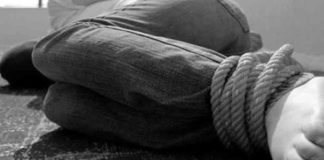 El secuestro en Ecuador ya no es un fenómeno concentrado en unas pocas zonas de alto riesgo. Entre enero y octubre de 2025, el país registró 1.543 casos, apenas 66 menos que en el mismo periodo de 2024. La leve disminución nacional oculta una realidad mucho más compleja: en 12 provincias la violencia se intensificó, desplazándose hacia territorios donde antes era menos frecuente.