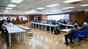 La audiencia preparatoria de juicio en el caso Sinohydro se reinstaló este martes 9 de diciembre de 2025 en la Corte Nacional de Justicia en Quito. En este caso será juzgado el expresidente Lenín Moreno.El primer día de la audiencia, el lunes 8 de diciembre, concluyó con 15 llamados a juicio y dos sobreseimientos.