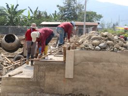 La Prefectura de Bolívar, liderada por Aníbal Coronel Monar, continúa impulsando obras emblemáticas orientadas a fortalecer el desarrollo y el bienestar de las familias de la provincia. Entre los proyectos más destacados se encuentra la construcción del nuevo estadio del recinto Sabanetillas, que actualmente registra un 70 % de avance, convirtiéndose en uno de los espacios deportivos más esperados por la comunidad.