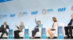 La deuda de Ecuador con el Fondo Monetario Internacional (FMI) sigue en aumento. En diciembre de 2025 se espera un nuevo desembolso del FMI, por USD 620 millones, dentro del programa de crédito que firmó el Gobierno de Daniel Noboa en mayo de 2024.