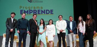 En el Teatro León, este 11 de diciembre se presentó la Gala de Premiación del Programa Emprende 2024–2025, una jornada que reunió a estudiantes riobambeños de bachillerato, representantes institucionales y actores del sector productivo para destacar las ideas innovadoras desarrolladas por jóvenes de riobambeños.
