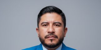 La crisis institucional del Ciclón parece continuar, trabas, egos y negativas a acatar órdenes, son la tónica del equipo riobambeño. En medio de ese escenario, Andrés Maldonado, interventor avalado por la FEF, no ha podido ejecutar su plan de rescate a Centro Deportivo Olmedo, incluso prohibiéndole la entrada al predio del club por parte de los empleados de la administración de Luis Peñafiel.