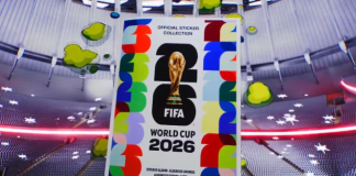 A pocos meses de que se definan todos los clasificados para la Copa del Mundo 2026, Panini adelantó su apuesta editorial, en un lanzamiento mediático en New Jersey, la compañía dejó entrever que el álbum crecerá en tamaño. La expansión del torneo de 32 a 48 selecciones tenía implicaciones inevitables, pero pocos esperaban una escalada tan drástica en la estructura del álbum.