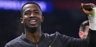 La gala de los premios The Best volvió a ser un termómetro del poder, las tendencias y también de las omisiones del fútbol mundial convocando a la élite del deporte, la ceremonia dejó una postal inédita desde 2007; Lionel Messi ausente de la lista de nominados, cortando una hegemonía que parecía inalterable.