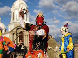 La organización de los Pases del Niño en Riobamba, una de las manifestaciones culturales más arraigadas de la ciudad, entró en una nueva etapa. El proceso de registro, que durante años se realizaba de manera presencial y entre carpetas físicas, ahora es completamente digital. Más de 150 solicitudes han ingresado al sistema.