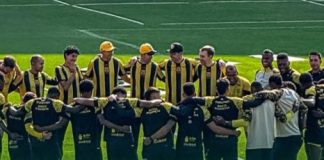 La situación económica e institucional de Barcelona Sporting Club atraviesa uno de sus momentos más críticos de la temporada. Los jugadores del primer plantel decidieron no presentarse a los entrenamientos como medida de protesta ante el reiterado incumplimiento en el pago de sus salarios y primas, una problemática que, según denuncian, se arrastra desde hace varios meses.