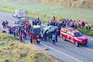 Las sirenas que irrumpen en la madrugada, los cierres improvisados de vías y las escenas de auxilio se han vuelto parte del paisaje cotidiano en Chimborazo durante 2025. Detrás de cada alerta de tránsito hay una historia marcada por la pérdida, el dolor o la incertidumbre.