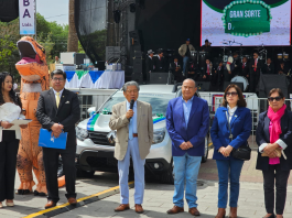 En el marco de las festividades de cierre del año 2025, la Cooperativa de Ahorro y Crédito Riobamba Ltda. se prepara para desarrollar uno de los eventos más esperados por sus socios: el Gran Sorteo de Fin de Año de la Familia Cooperativista, una iniciativa emblemática que tiene como objetivo principal reconocer la confianza, fidelidad y respaldo permanente de miles de socios que forman parte de esta sólida institución financiera.