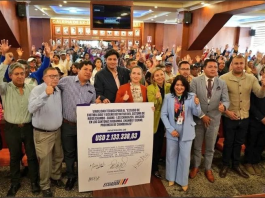 Con el objetivo de fortalecer la seguridad hídrica y promover el desarrollo productivo en la provincia de Chimborazo, el viceministro de Agua, Freddy Muñoz, entregó la viabilidad técnica para el Estudio de Factibilidad y Diseño Definitivo del Sistema de Riego Chambo – Guano – Los Chingazos (JURECH), un proyecto estratégico que prevé una inversión superior a los 2,1 millones de dólares.