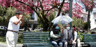 Según el Instituto Nacional de Meteorología e Hidrología (INAMHI) los últimos días del 2025 estarán marcados por condiciones climáticas estables y cielos parcialmente nublados en la provincia de Chimborazo y la Sierra interandina, según los pronósticos meteorológicos. En cantones como Riobamba se prevé temperaturas máximas de hasta 25 grados centígrados y mínimas que rondarán los 10 grados, especialmente durante la madrugada.
