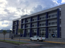 El malestar entre los abonados de la Empresa Eléctrica Ambato (EEASA) crece tras el incremento desproporcionado en los valores de las planillas correspondientes al mes de noviembre. Usuarios que acudieron a cancelar su consumo se encontraron con montos hasta seis veces superiores a los que pagan habitualmente, lo que desató una ola de reclamos en las oficinas de la institución.