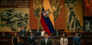 La Primera Simulación de Asamblea Parlamentaria Juvenil, un ejercicio académico y democrático reunió a estudiantes universitarios de la Unach, Uniandes y Espoch con el objetivo de fortalecer la formación cívica y el liderazgo joven.