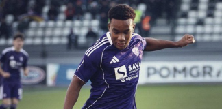 Oscar Zambrano, futbolista ecuatoriano volvió a aparecer en el área rival, un día después del sorteo para el Mundial 2026, el ecuatoriano firmó su primer gol oficial en Europa con la camiseta del Maribor.