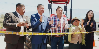 La política de mecanización agrícola del Gobierno Nacional sumó un nuevo componente en la provincia de Chimborazo. El Ministerio de Agricultura, Ganadería y Pesca (MAGP) entregó un tractor de 110 caballos de fuerza a la Comuna La Inmaculada, asentada en la parroquia San Luis, con el objetivo de fortalecer la capacidad productiva del sector rural.