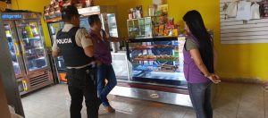 Con el objetivo de garantizar el cumplimiento de la normativa vigente y proteger la salud y seguridad de la ciudadanía, el Comisario del cantón Santa Clara, de la Tenencia Política de San José, en coordinación con la Policía Nacional del Ecuador, ejecutó un operativo de control en la parroquia San José, provincia de Pastaza.