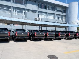 La Escuela Superior Politécnica de Chimborazo (ESPOCH) anunció la incorporación de una nueva flota de 10 vehículos, una acción que fortalece de manera significativa su capacidad operativa y reafirma el compromiso institucional con el desarrollo académico, científico y social de la comunidad politécnica.