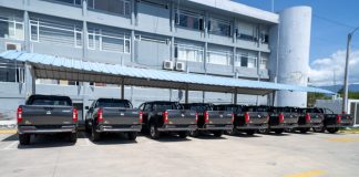 La Escuela Superior Politécnica de Chimborazo (ESPOCH) anunció la incorporación de una nueva flota de 10 vehículos, una acción que fortalece de manera significativa su capacidad operativa y reafirma el compromiso institucional con el desarrollo académico, científico y social de la comunidad politécnica.