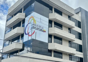 Del 23 de diciembre de 2025 al 6 de enero de 2026, las y los servidores judiciales de la Sierra y la Amazonía cumplirán el receso judicial, conforme a lo dispuesto en el artículo 96 del Código Orgánico de la Función Judicial (COFJ) y su Ley Orgánica Reformatoria, informó la Función Judicial.