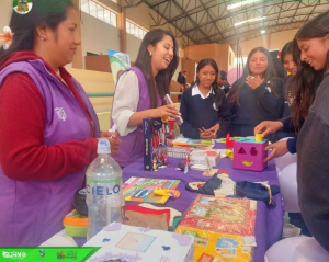 En conmemoración del Día Internacional de los Derechos Humanos, celebrado cada 10 de diciembre por disposición de la Asamblea General de las Naciones Unidas, la Mesa Intersectorial Cantonal (MIC) para la Prevención y Reducción de la Desnutrición Crónica Infantil (DCI) organizó la feria “Yo Decido Informad@ – Derechos Humanos”. Este evento se realizó en el marco de la Estrategia Ecuador Crece Sin Desnutrición Infantil y contó con la participación de diversas instituciones del Estado y organismos aliados.